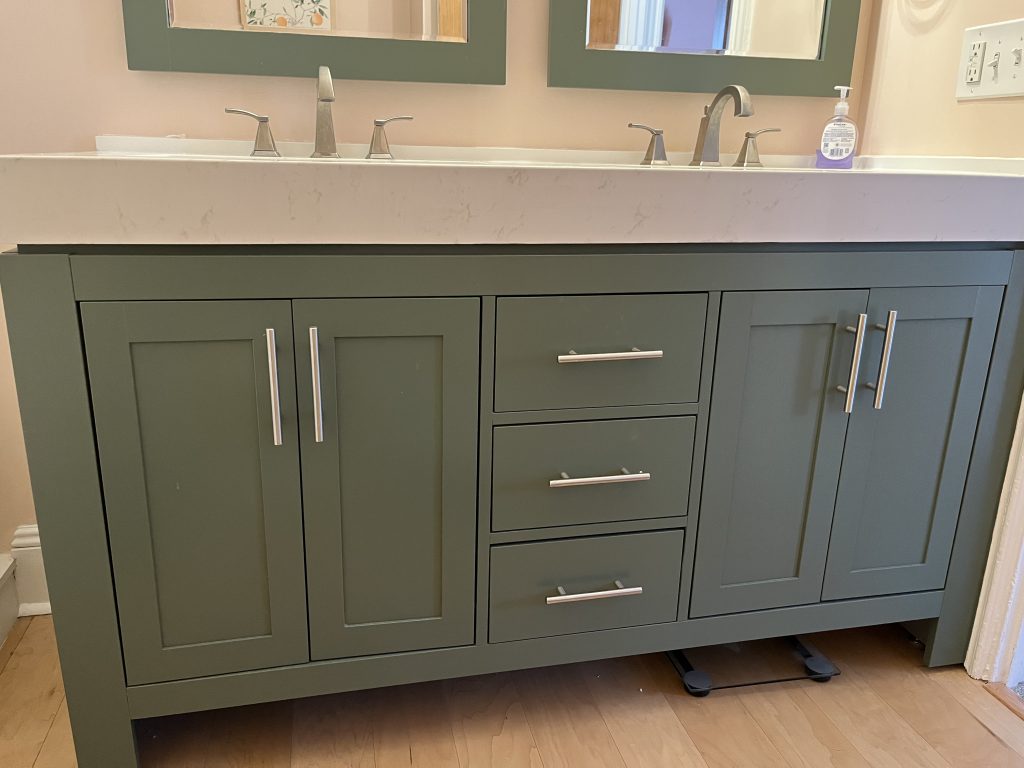 cabinet painting services